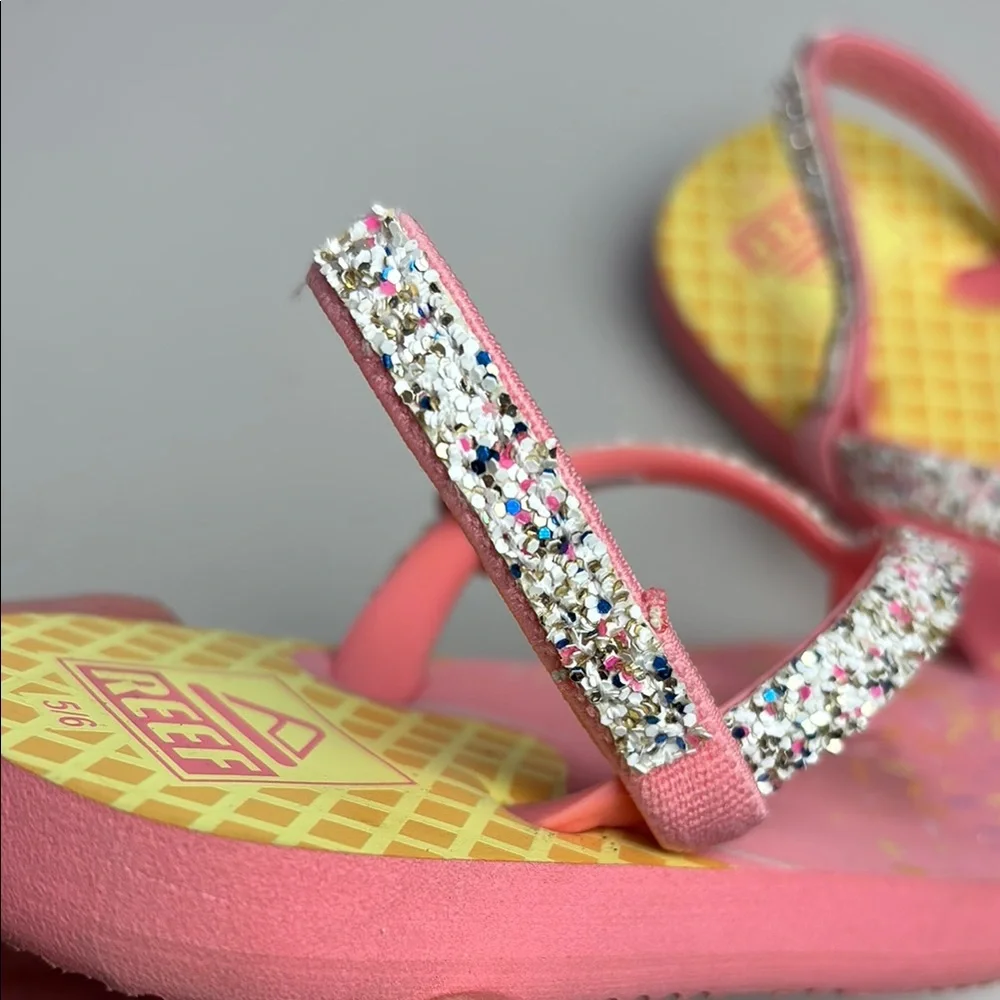 Reef Kids Sandals Flip Flops Pink Glitter Sprinkle Ice Cream Cones Thong Style